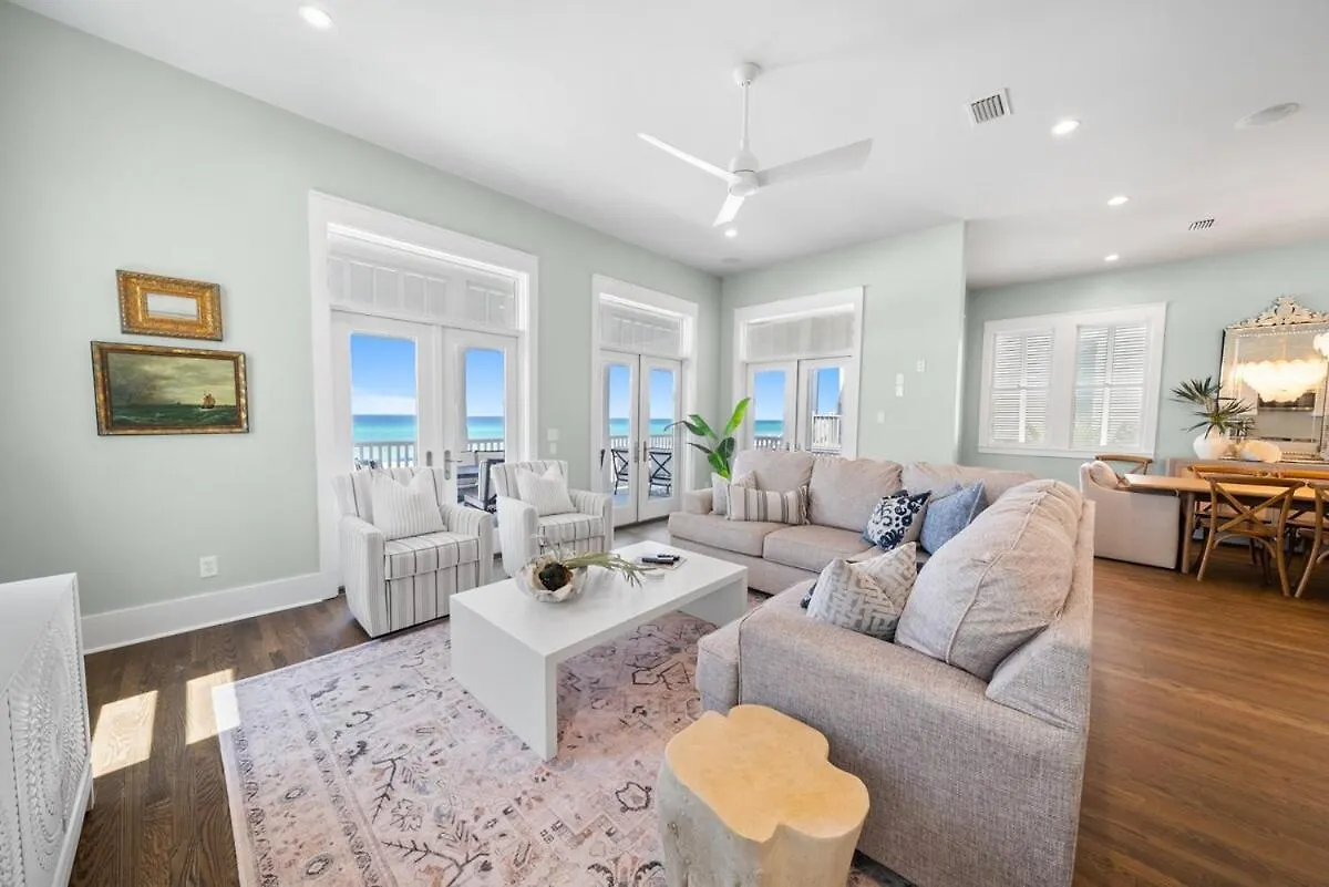 330 Beachside Premium Gulf Front Beach Service Now Included بنما سيتي بيتش بيت للعطل